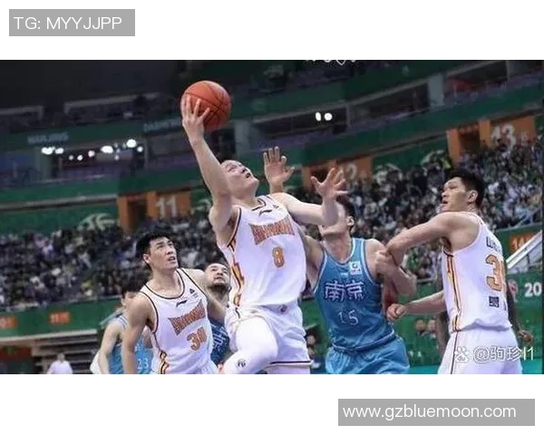 武汉篮球队速度提升之路：聚焦快速进攻与战术创新