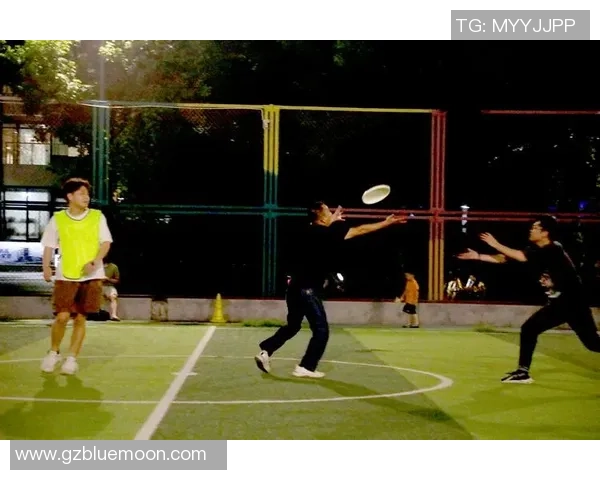 西安飞盘队在极限运动会积分榜中以79分稳居第一名引发关注